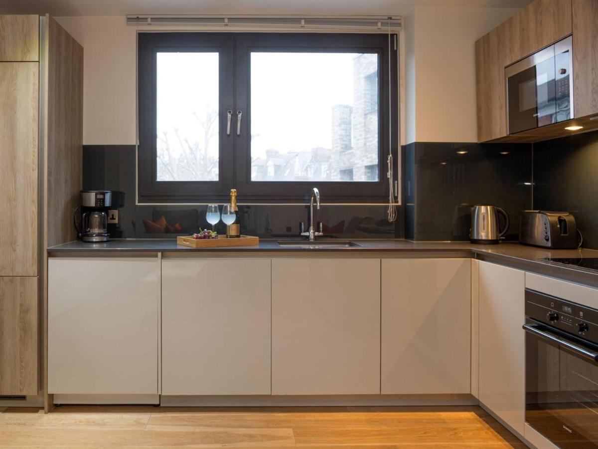 Central Tower Bridge Apartment لندن المظهر الخارجي الصورة