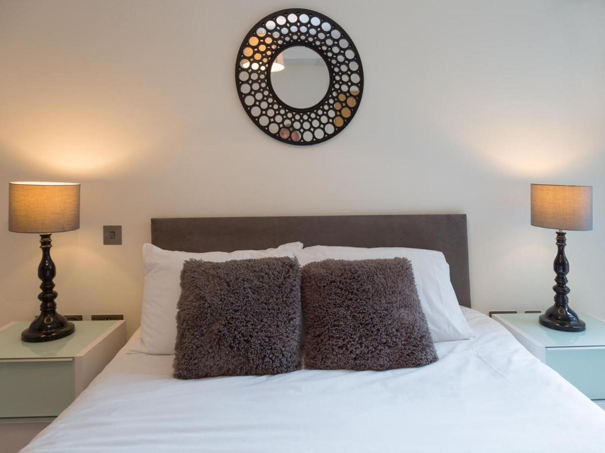 Central Tower Bridge Apartment لندن المظهر الخارجي الصورة