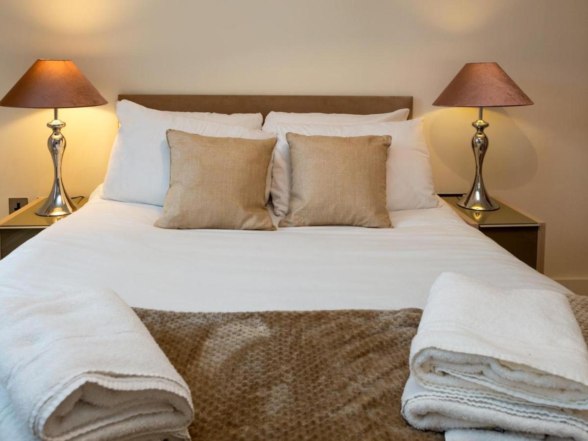 Central Tower Bridge Apartment لندن المظهر الخارجي الصورة